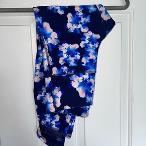 Old Navy Active leggings